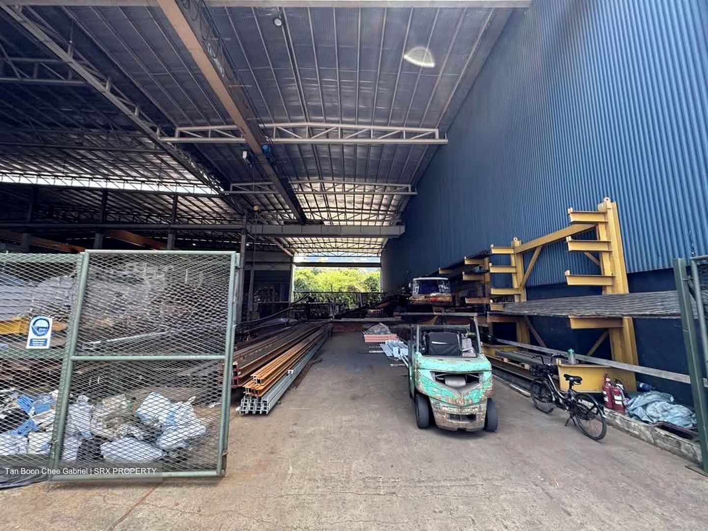 Jalan Boon Lay (D22), Factory #595214221